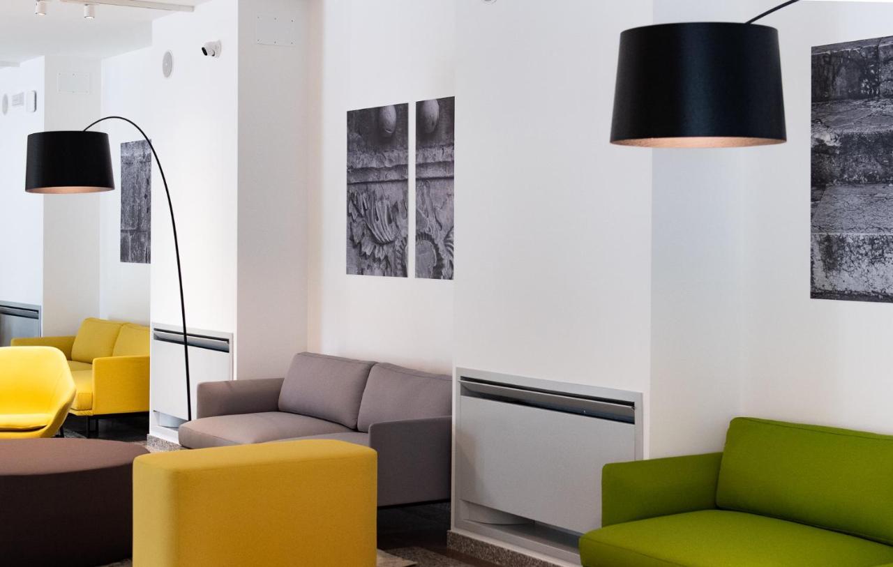 Hub Hotel 古比奥 外观 照片