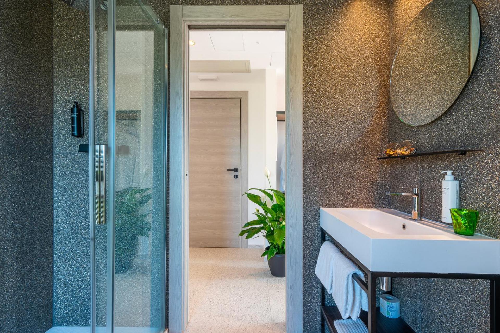 Hub Hotel 古比奥 外观 照片