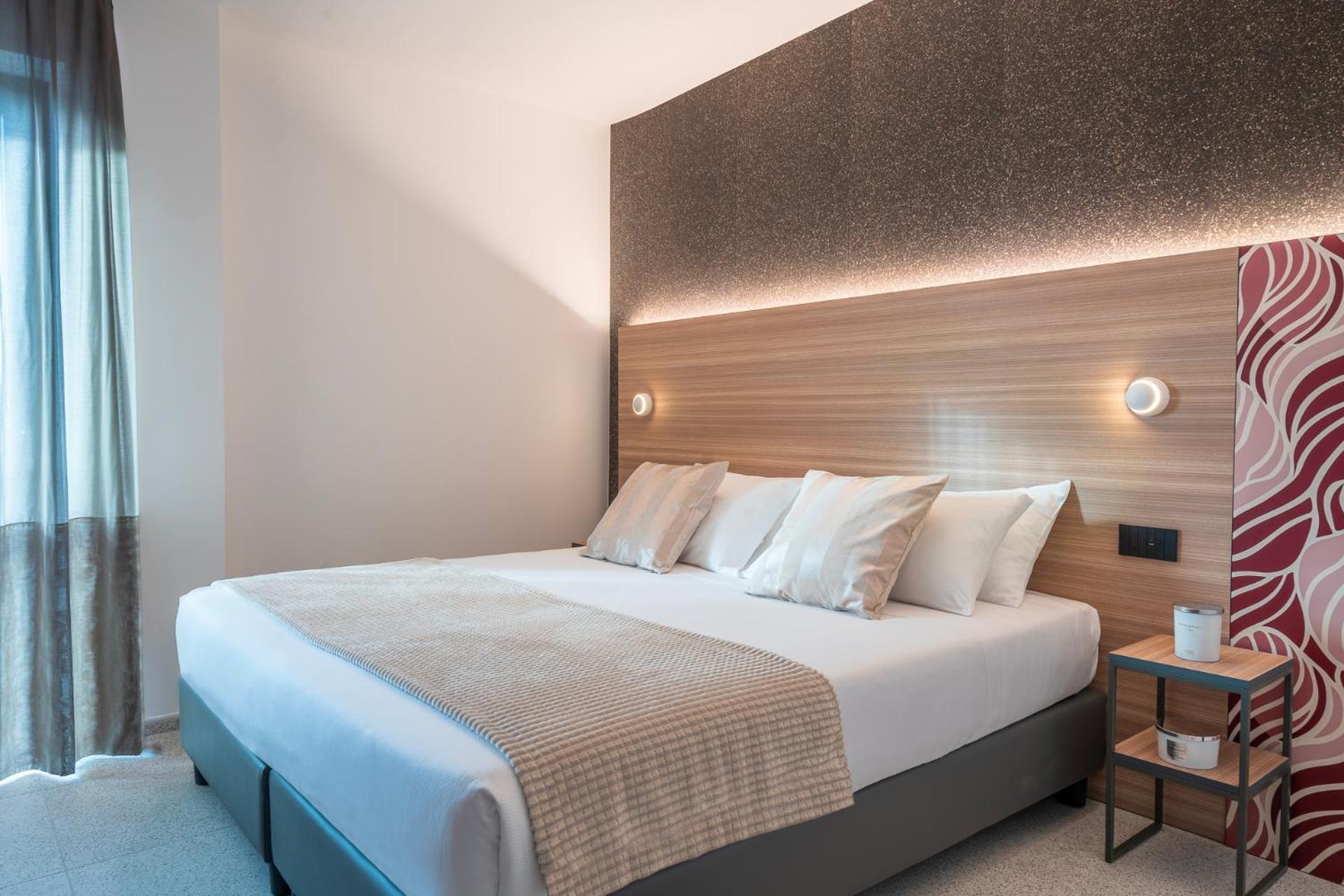 Hub Hotel 古比奥 外观 照片