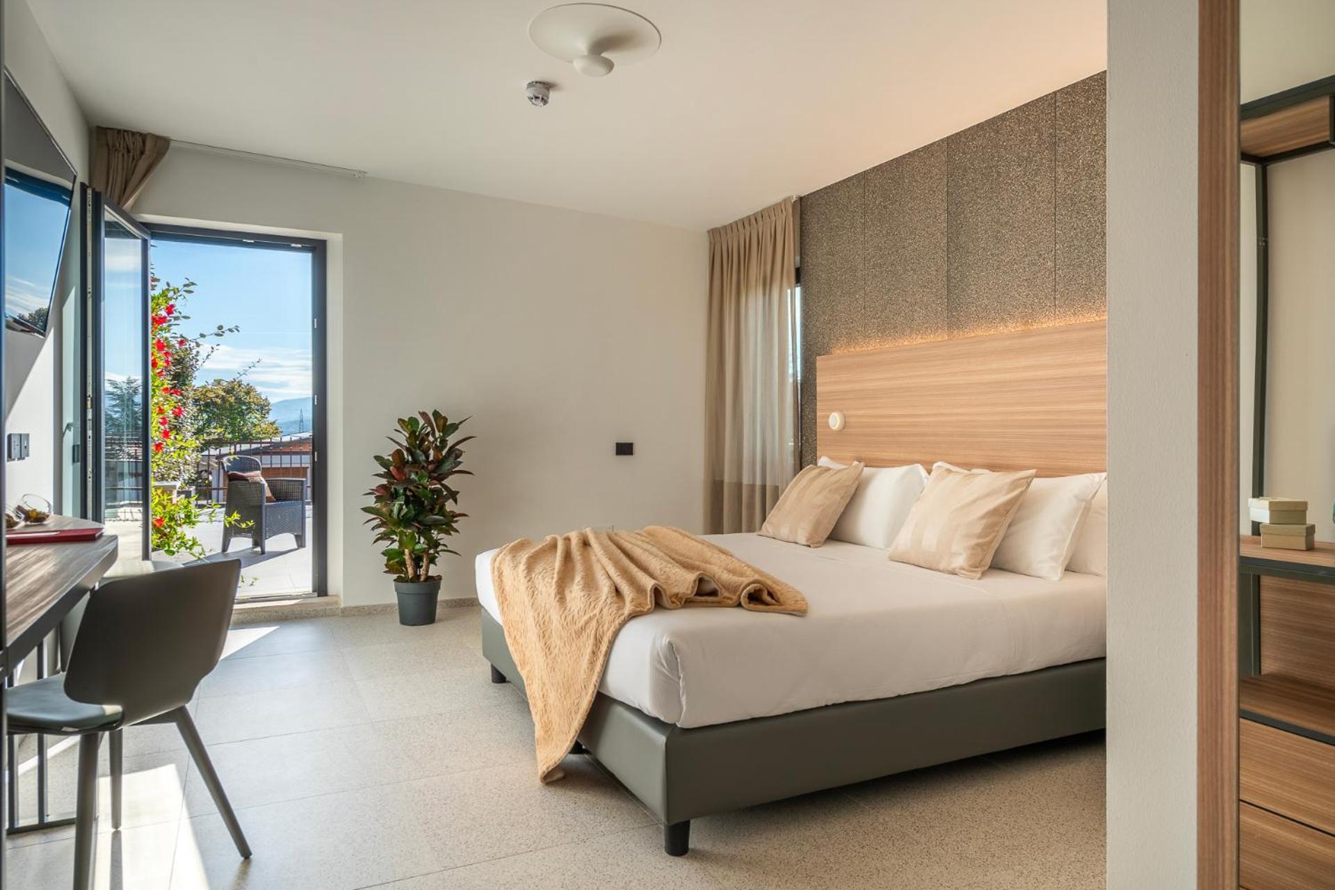 Hub Hotel 古比奥 外观 照片