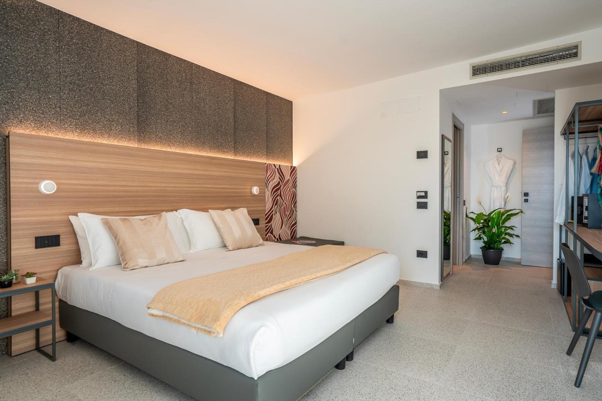 Hub Hotel 古比奥 外观 照片