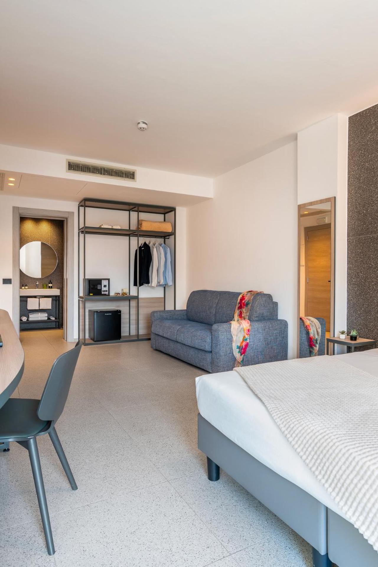 Hub Hotel 古比奥 外观 照片